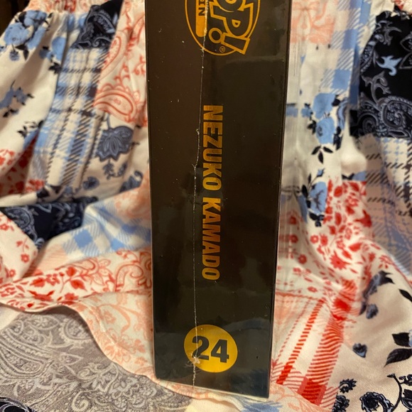 Nezuko Pin - Picture 8 of 10